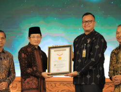 2.569 Peserta Dari 34 Provinsi Membacakan 423 syair Dhammapada, Menteri Agama Raih Rekor Muri