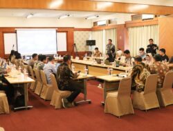 Revisi UU Nomor 14 Tahun 2008 Tentang Keterbukaan Informasi Publik di Bahas  