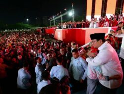Semarak HUT ke-80 Kemerdekaan RI, Presiden Prabowo Saksikan Karnaval Bersatu di Monas