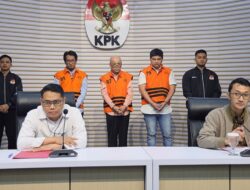 KPK-RI Tahan Tiga Tersangka Korupsi Pengadaan Katalis di PT Pertamina (Persero) TA 2012- 2014