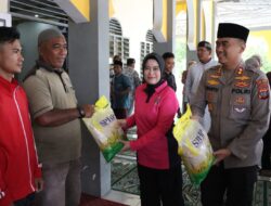 Polres Tapteng Gelar Jumat Berkah, Salurkan Bantuan dan Ajak Warga Jaga Kamtibmas