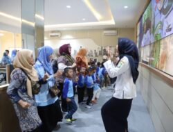 Tour Bus Jawara, Bunda PAUD Berkeliling Kenalkan Ikon dan Pariwisata Kota Tangerang 