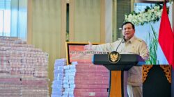 Presiden Prabowo Saksikan Penyerahan Uang Rp 13,25 Triliun Kerugian Negara di Bidang Ekspor CPO