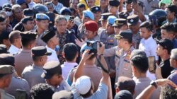 Kapolres Tapteng Pimpin Pengamanan, Aksi Unjuk Rasa GTBUP Berakhir Aman dan Kondusif
