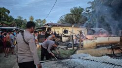 Tiga Rumah Hangus Terbakar di Manduamas