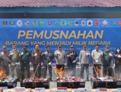 Kapolres Tapteng Hadiri Pemusnahan Rokok Ilegal dan Miras Senilai Rp.1,8 Miliar di Bea Cukai Sibolga