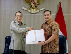 Barantin Tegaskan Komitmen Tata Kelola Pemerintahan Melalui Pengalihan Arsip Kementerian Pertanian.