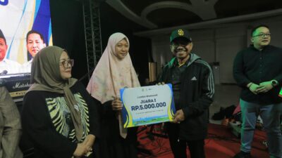 Walikota Berikan Penghargaan Khusus Ke BLK Kota Tangerang dan Alumni