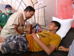 Presiden Prabowo Kunjungi Posko Bencana 3 Kabupaten di Aceh