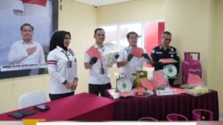 Konferensi Pers, Polda Sumsel Ungkap Kasus Pengoplosan LPG Bersubsidi 