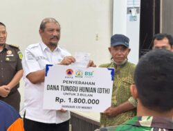 Warga Aceh Tamiang Terdampak Bencana Menerima Bantuan Dana Tunggu Hunian dari Pemerintah 