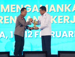 Menko Polkam Apresiasi TNI-Polri atas Langkah Sigap Evakuasi Korban dan Pemulihan Keamanan Pasca-Penembakan Pesawat di Boven Digoel