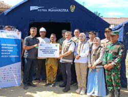 P.T. Astra Bekerjasama Dengan Mabes TNI-AD Serahkan Bantuan 2 Unit Mobil Ambulance Ke Pemkab Aceh Tamiang