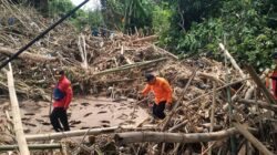 Banjir Bandang di Desa Banjar, 2 Orang Meninggal, 2 Dalam Pencarian