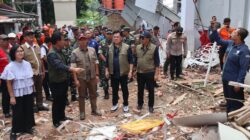 Kepala BNPB Tinjau Lokasi Terdampak Gempa di Kota Manado