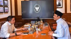 Pertemuan Seskab dan Mensos, Bahas Pendidikan 1000 Anak Kurang Mampu dan Anak Jalanan 
