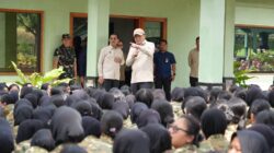 Menko Polkam Djamari Chaniago Motivasi Siswa Dikmaba TNI dan Calon Manajer Koperasi Merah Putih di Rindam Bukit Barisan