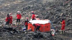 Hari ke-7, Pemadaman Kebakaran TPA Jatiwaringin Capai 45 Persen