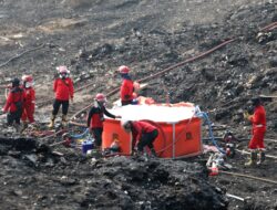 Hari ke-7, Pemadaman Kebakaran TPA Jatiwaringin Capai 45 Persen