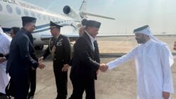 Menko Polkam Tiba di Doha, Sampaikan Belasungkawa Presiden Prabowo Atas Wafatnya Sheikh Hamad