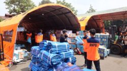 BNPB Kirim 165,97 Ton Bantuan Gempa NTT: Ada Tenda, Sembako, Hingga 20 Unit Starlink
