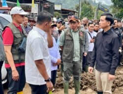 Wapres Gibran dan Kepala BNPB Suharyanto Tinjau Banjir Dandang di Solok