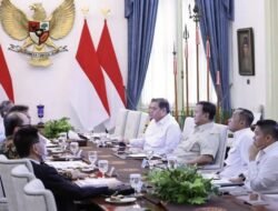 Rapat Terbatas di Istana Merdeka, Tambahan Rp20 Triliun di BPJS dan JKN Untuk 285 Juta Peserta